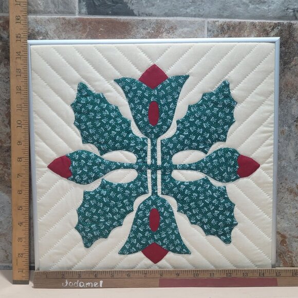 Framed Oak Leaf and Reel Princess Feather Appliqué Pattern Quilt Hanging Wall Ar - Picture 8 of 11